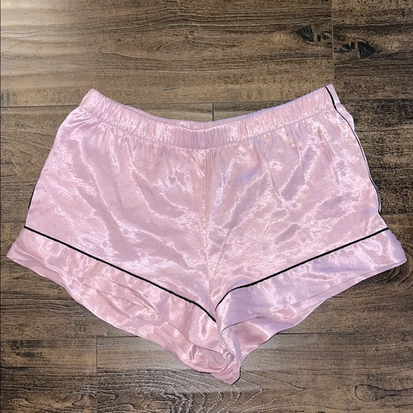 Victoria's Secret Other - Victoria’s Secret Silky Polka Dot Sleep Shorts
